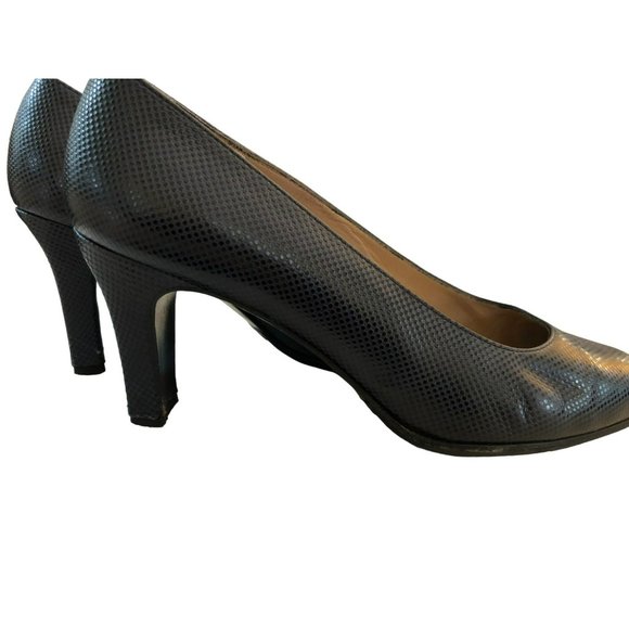 Stuart Weitzman Navy Snakeskin Pattern Women's Leather 3" Heels Size 8 1/2 B - Picture 7 of 10
